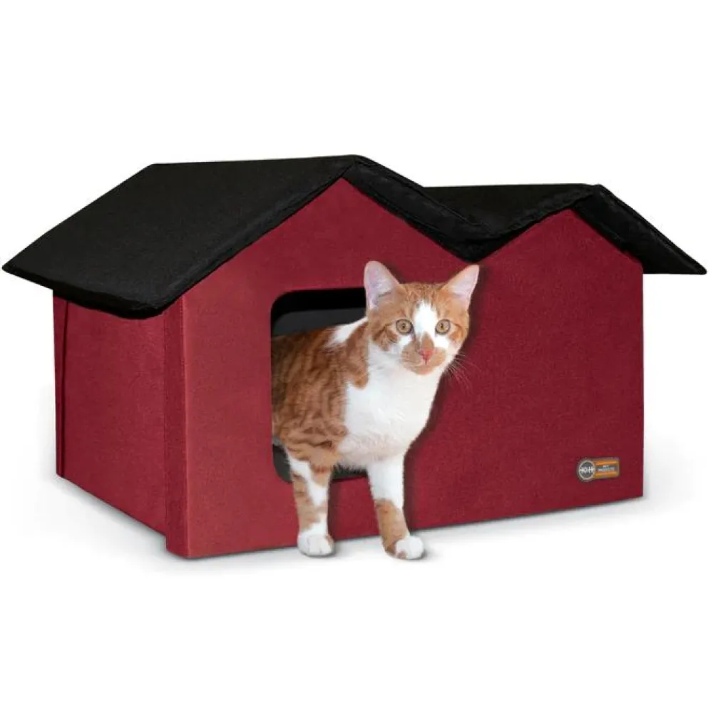 K&H Pet Products Trees, Condos & Scratchers | Trees, Condos & Scratchers^Outdoor Heated Extra-Wide Kitty House, Barn Red/Black, 26.5 x 15.5 x 21.5-in